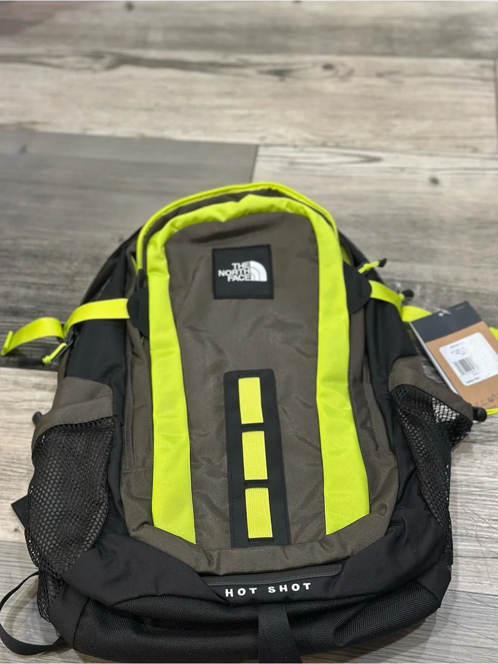 The North Face 30L Hot Shot Special Edition Backpack Taupe Green NEW